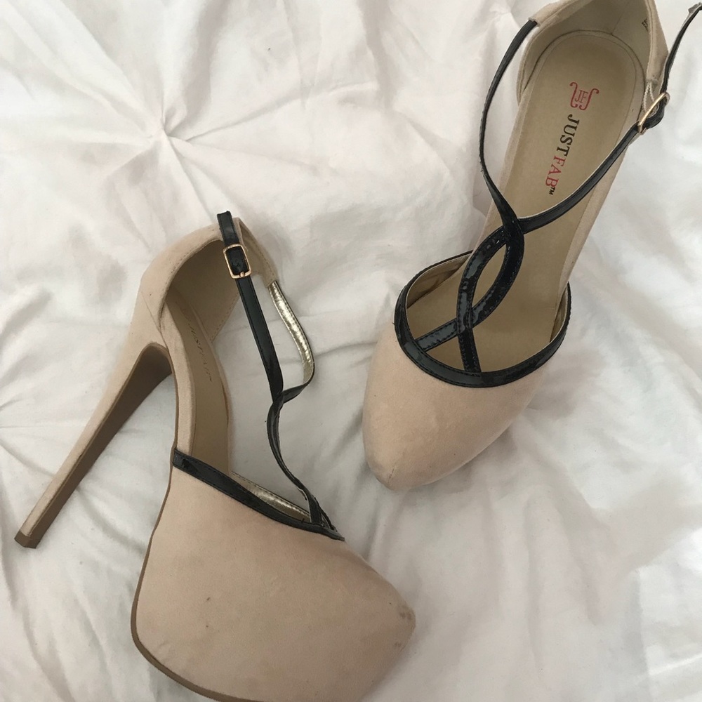 Nude stilettos 7.5 JustFab